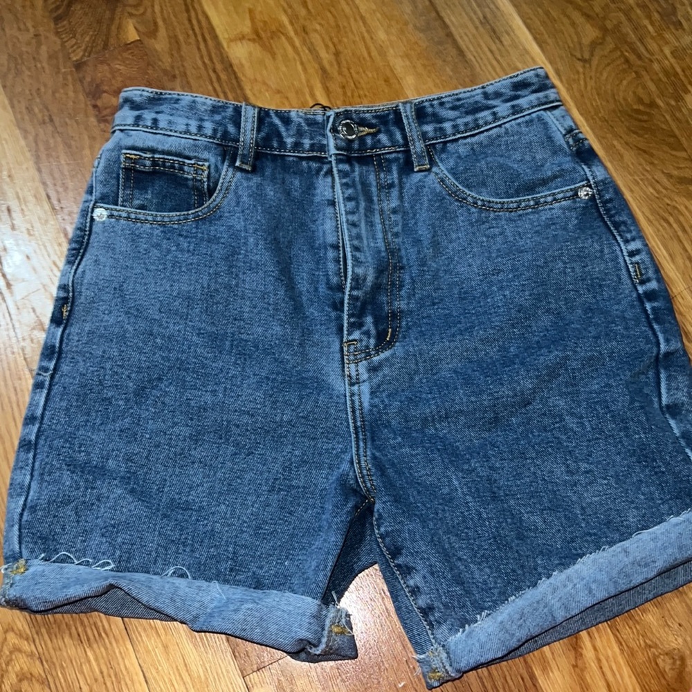 mid blue wash longline fitted denim shorts
